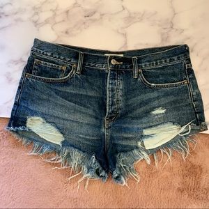 NWOT Free People distressed denim shorts size 30